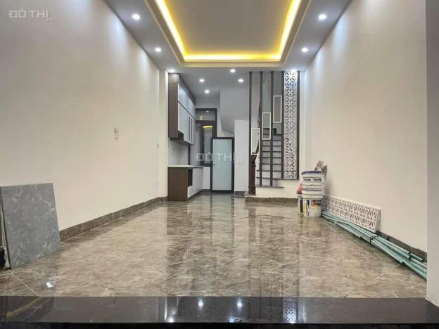 Bán nhà mới Hữu Hòa 32m2 5 tầng ngay sau Cầu Tó, KĐT Đại Thanh giá 2 tỷ 13955367