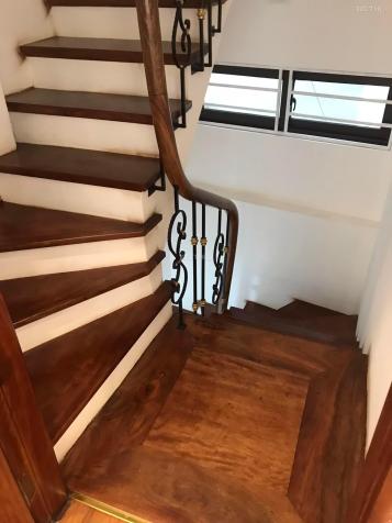 Chính chủ nhờ bán nhà Vĩnh Phúc, Ba Đình, gần ô tô 31m2, 5 tầng nhỉnh 3 tỷ 13955948