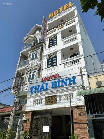 Bán khách sạn 11 phòng, đường Nguyễn Cửu Phú, Tân Tạo, giá 8,2 tỷ. LH: 0902044877 13956103