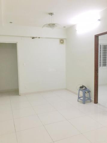 Cho thuê căn hộ chung cư Phú Thạnh 50m2, 1pn, 1wc nhà trống 7tr/th 0903154701 13956575