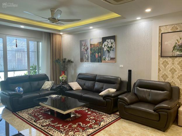 Chính chủ cần bán căn hộ 101m2, 3PN, 2WC, nội thất đẹp chung cư CT4 Vimeco Nguyễn Chánh, sau Big C 13965803
