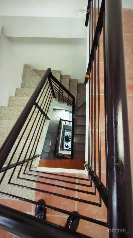 Nhà đẹp Cầu Giấy - 2 thoáng 3 phòng đầy đủ công năng - 25m2 x 4 tầng - giá chỉ 2,9 tỷ 13972157