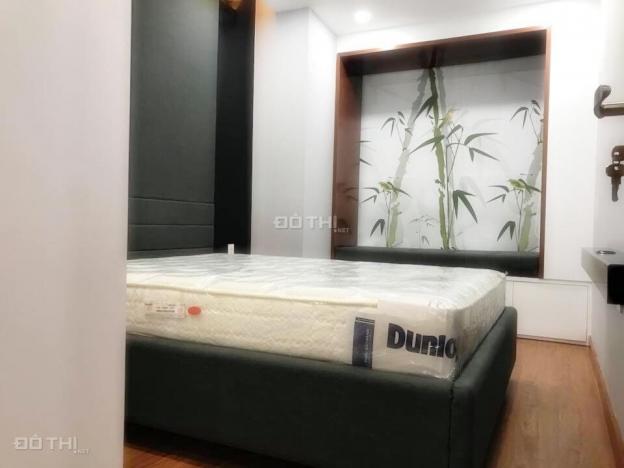 Căn hộ 2PN tầng trung cho thuê 20 triệu/tháng tại chung cư Kingston Residence 13972765