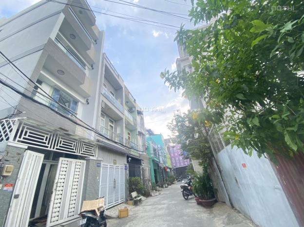 Nhà hẻm 8M xe hơi trải nhựa đường Tô Hiệu,khu nội bộ cao tầng,đúc 3 lầu mới - 4x14m. 13890741