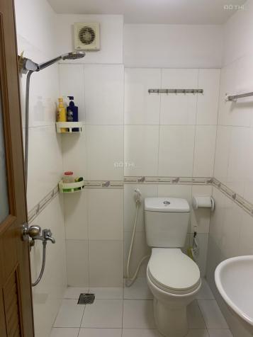 Chính chủ cần bán căn góc 65m2, 2PN, 2 ban công, lầu cao, view quận 1 13974358