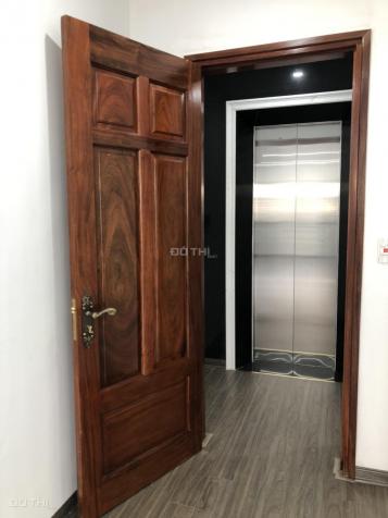 Bán nhà mặt ngay ngõ Minh Khai 40m2 xây 7 tầng thang máy giá 8,8 tỷ cách mặt phố đúng 1 nhà kd tốt 13986385