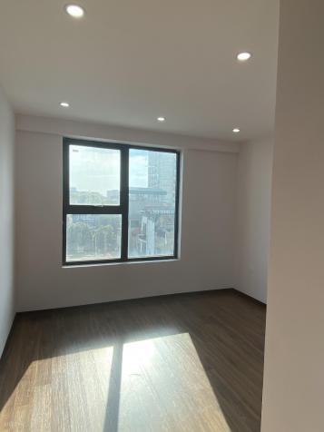 Chính chủ bán căn hộ 2 ngủ 65m2 tòa B1 chung cư Sky Center, sổ hồng cầm tay sẵn giao dịch 13996347