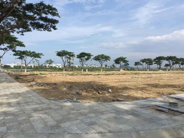 Cần bán đất 2mt Vương Thừa Vũ và Nguyễn Đình, diện tích 212 m2, giá 40 tỷ 14003174