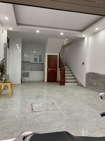 Bán gấp nhà Ngõ Chùa Liên Phái, giá 5.3 tỷ, 52m2x5T, ngõ thông, nở hậu 14003582