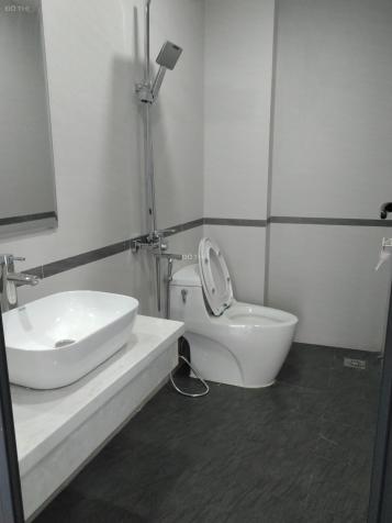 Bán nhà ngõ 8 Chùa Hà - Dịch Vọng, Cầu Giấy 35m2 x 5 tầng mới cực đẹp ô tô gần 3,9 tỷ 14005584