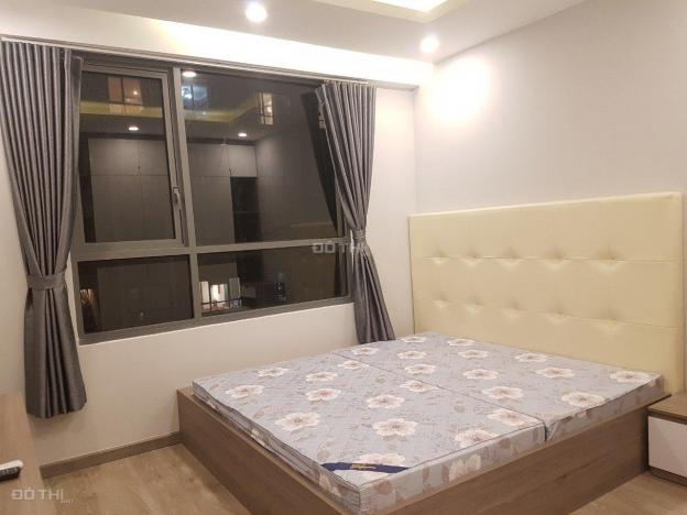 Cho thuê căn hộ 2PN 80m2 Gold View Quận 4 full nội thất giá 16.789 tr/th 14010865