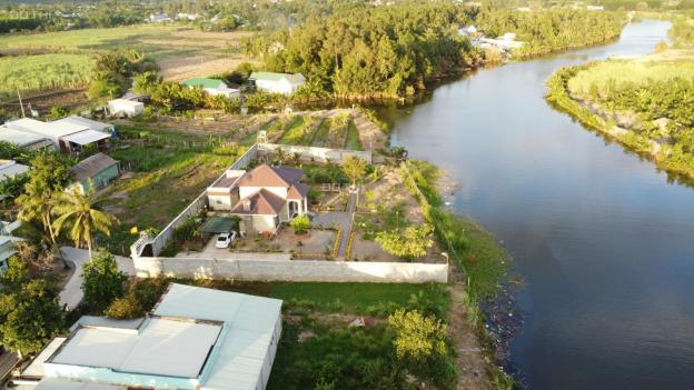 Đất vườn view sông ở Nhơn Trạch sổ hồng riêng đường ô tô giá hợp lý 14014385