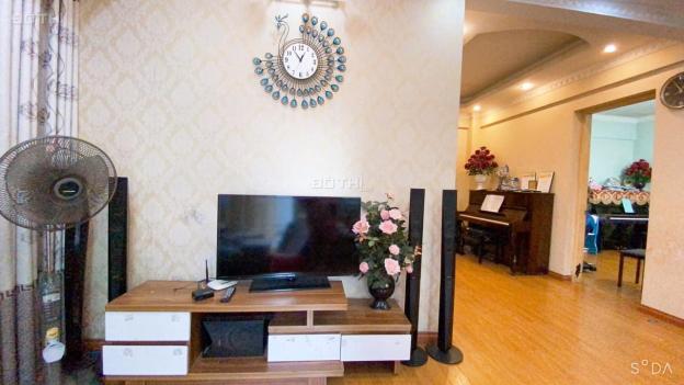 Nhà đẹp-Ngõ thông-Tặng NT-30m ô tô đua Kiến Hưng Hà Đông, 34m2x5tầng, MT3.5m, 3.05tỷ. LH 0344168039 13627447