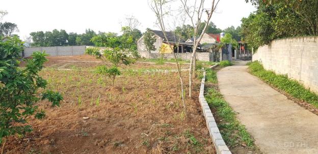 Bán đất full thổ cư khu Na Đâu, TT Hữu Lũng, 300m2, giá: 1 tỷ, mt: 5mm, đường ô tô, thông thoáng 14017777