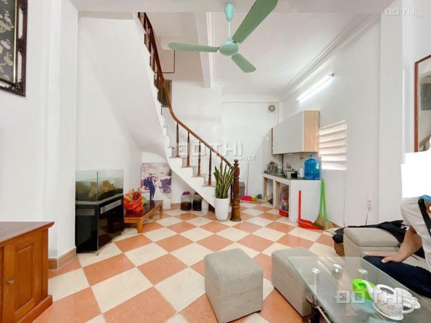 Bán nhà phố Trần Cung - cách đường ô tô 20m diện tích 30m2, xây 3 tầng, ở luôn. Giá chỉ 2.6 tỷ 14028931