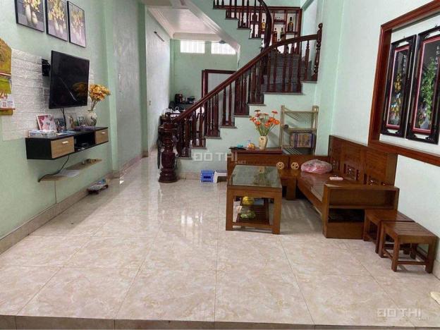 Nhà đẹp Giang Biên, thoáng, tặng nội thất, 47m2, 4 tầng, nhỉnh 3tỷ. LH: 0913896966 14033475