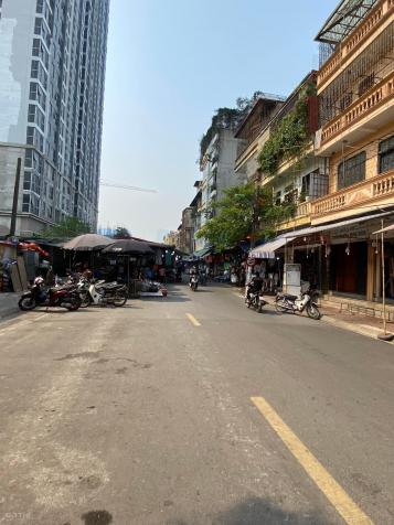 Nhà phân lô mặt phố Phan Văn Trường chợ Xanh 31m2x6 tầng MT 3.3m giá 13,5 tỷ 14046569
