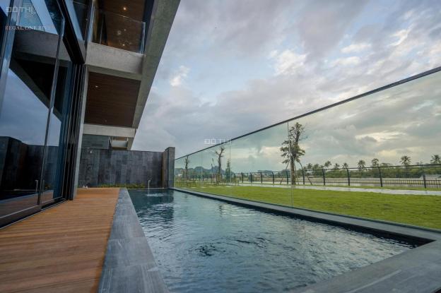 Cần tiền bán gấp villas mặt sông 3 tầng full hồ bơi rẻ hơn thị trường 5 tỷ 14050532