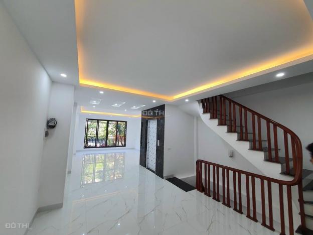 Bán nhà Nguyễn Văn Trỗi, Hà Đông 60m2, 6 tầng, thang máy, ô tô vào nhà, kinh doanh sầm uất 14052284