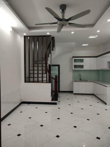 Bán nhà MP Hoàng Hoa Thám, giá chỉ 9.5 tỷ, 60m2x3T, KD lớn 14060762