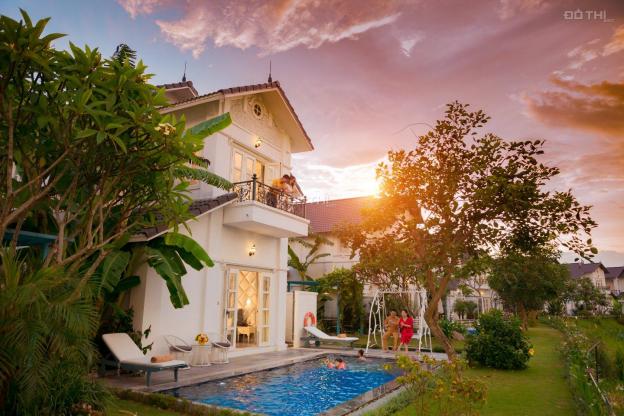 Bán suất ngoại giao biệt thự Vườn Vua Resort, view trực tiếp đầm sen, có bể bơi trong nhà giá 6 tỷ 14062992