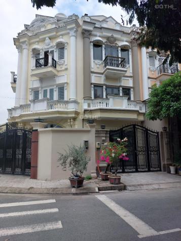 Bán nhà khu Ninh Giang Cát Lái, Quận 2 DT 5x17m, 1 trệt 3 lầu, nội thất đẹp, sổ hồng trao tay 14065112