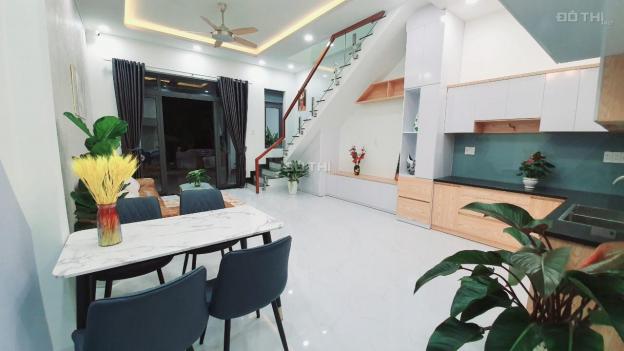 Bán nhà mới xây 1 trệt 1 lầu full nội thất cao cấp tại phường Phú Mỹ, Tp Thủ Dầu Một 14067114