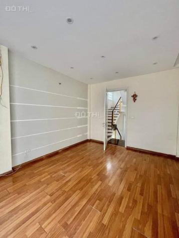 Siêu hiếm nhỉnh 5.x tỷ ô tô qua nhà riêng 43m2 Hoàng Hoa Thám Ba Đình, mặt ngõ 3m  40m ra phố 14069536