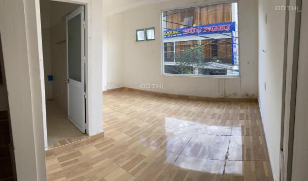 Cần bán nhà mặt tiền 5 tầng khu trung tâm thành phố Đà Lạt 14071816