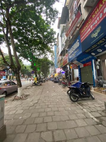 Bán nhà mặt phố Trần Quốc Hoàn 30 m2 5 tầng mặt tiền 3.9m kinh doanh sầm uất ngày đêm. Giá 14.2 tỷ 14079249