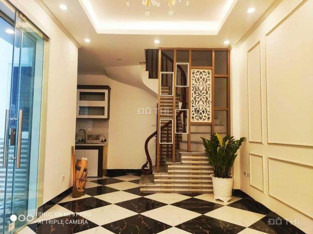 Mặt phố Linh Đàm, Đại Kim, 62m2, 6 tầng, giá: 16.5 tỷ, mt: 4.5m, cho thuê 32 triệu, 2 mặt phố 14079772