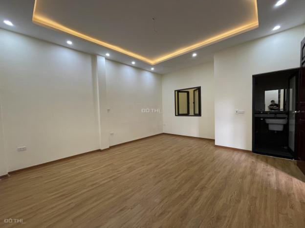 5 tỷ nhà 5 tầng, 48,8m2 ngõ 279 Đội Cấn, Ba Đình, 3 ngủ, thiết kế hợp lý, sổ đỏ chính chủ 14093382