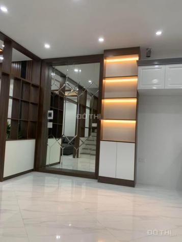 Tôi cần bán nhà mặt ngõ Phương Liệt, giá 5,85 tỷ, 50m2x5T, mới đẹp, ở luôn 14096216