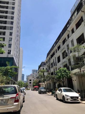 Cần bán biệt thự tại 82 Nguyễn Tuân Thanh Xuân, 130m2, mặt tiền 10m, 5 tầng, giá 36.3 tỷ 14096399