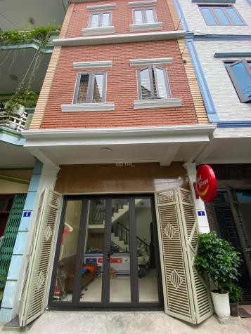 Bán gấp nhà đẹp Hoàng Như Tiếp, Long Biên 52m2x5T tặng nội thất, 3 bước ra phố, giá 4,65 tỷ 14099901