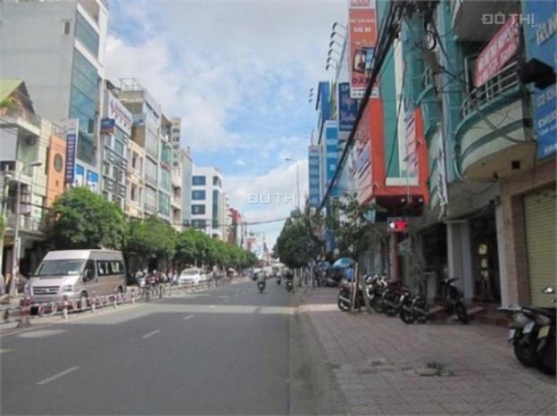 Bán nhà MT đường Khánh Hội, 4.5m x 31,6m 140m2, P. 3, Q4. Giá 32 tỷ 14112258