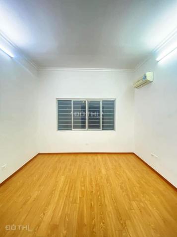 CC bán nhà 1 ngõ 69A/131 Hoàng Văn Thái, ô tô đỗ cửa – Kinh doanh DT: 21m2/4 tầng/3.65 tỷ 14115621