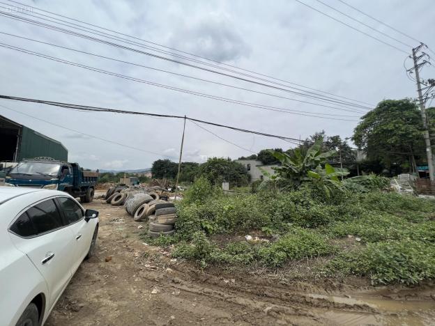 Bán lô đất mặt đường QL21, full đất ở, MT 5m, đã trừ hành lang giao thông 28m Phú Cát 14119068