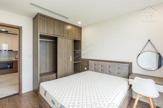 Cho thuê căn 2 phòng ngủ 1 phòng đa năng full nội thất cao cấp chung cư Sunshine City 14125483