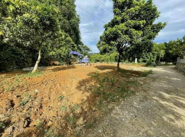 Bán 600m2 thổ cư lô góc hai mặt đường tại thị trấn Lương Sơn Hòa Bình chỉ 1.5 tỷ 14129556