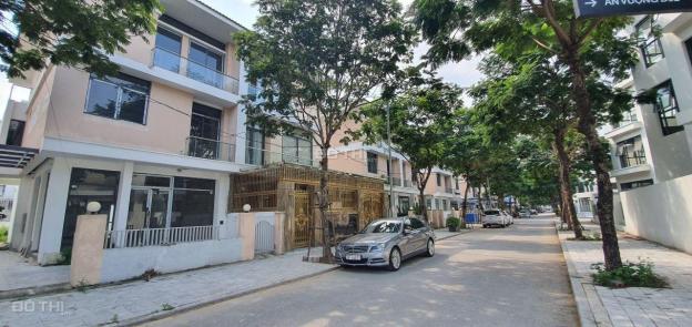 Cho thuê cả biệt thự Dương Nội làm văn phòng, kinh doanh, giá từ 12tr/tháng, 162 - 230m2 13824469