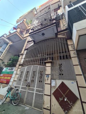 Bán nhà mặt phố Lê Thanh Nghị ngã 4 Trần Đại Nghĩa. DT 34m2 x 5 tầng, MT 3.8m, 11 tỷ 14126943