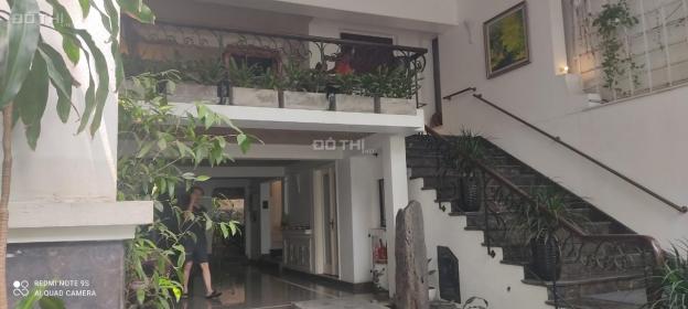 Bán tòa building Đặng Thai Mai. Giá tốt nhất 14141830