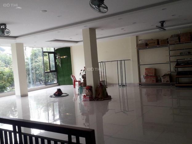 Bán nhà mặt tiền Huỳnh Ngọc Huệ, DT 203m2 ngang 11m 3 tầng 14143806