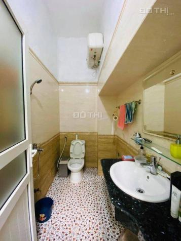 Rẻ quá, chủ cần bán gấp nhà 2 tầng, lô góc 2 mặt thoáng trung tâm quận Hải Châu, SĐCC, 0963685286 14144134