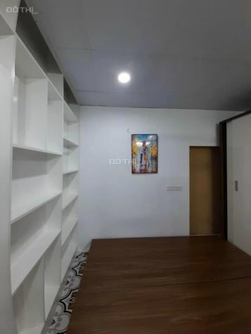 Bán nhà tập thể ngõ Văn Hương - Đống Đa 33m2 - nhà mới ở ngay - giá 1,35 tỷ 14146036