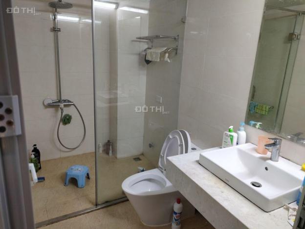 Nhà gần ngã 3 Bạch Đằng, DT: 40.5m2 x 3 tầng, ô tô cách 20m, SĐCC, giá 3.2 tỷ (thương lượng) 14154368