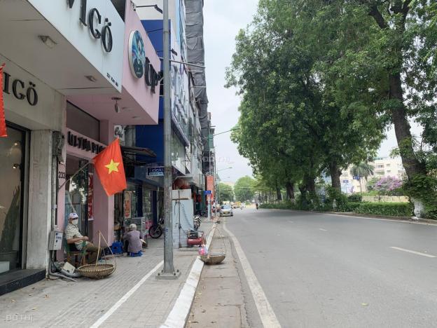 Cần bán nhà mặt phố Nguyễn Lương Bằng, Tôn Đức Thắng. Trung tâm quận Đống Đa, KD sầm uất 14171269