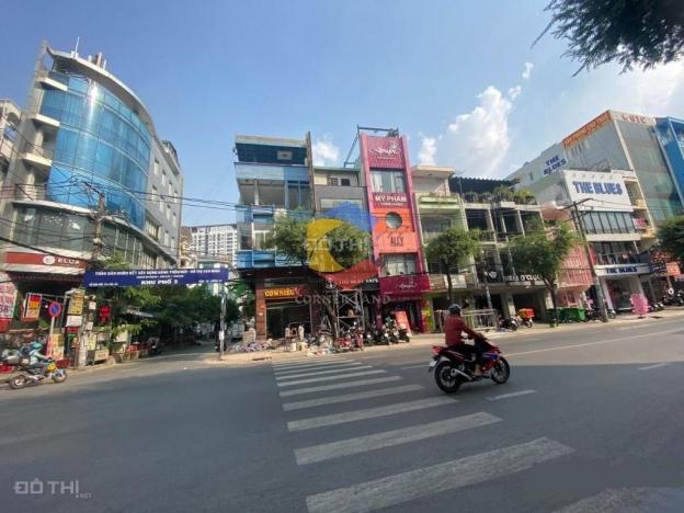 Cho thuê nhà góc 2 MT 38 Nguyễn Gia Trí (D2), P. 25, Quận Bình Thạnh, HCM 14069016