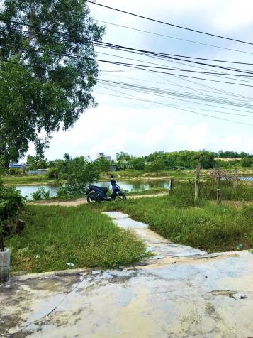 Bán lỗ đất tặng căn nhà cấp 4 (mới 95%) thôn Hồ Tôm, xã Tân Phước, thị xã Lagi gần biển 14185515